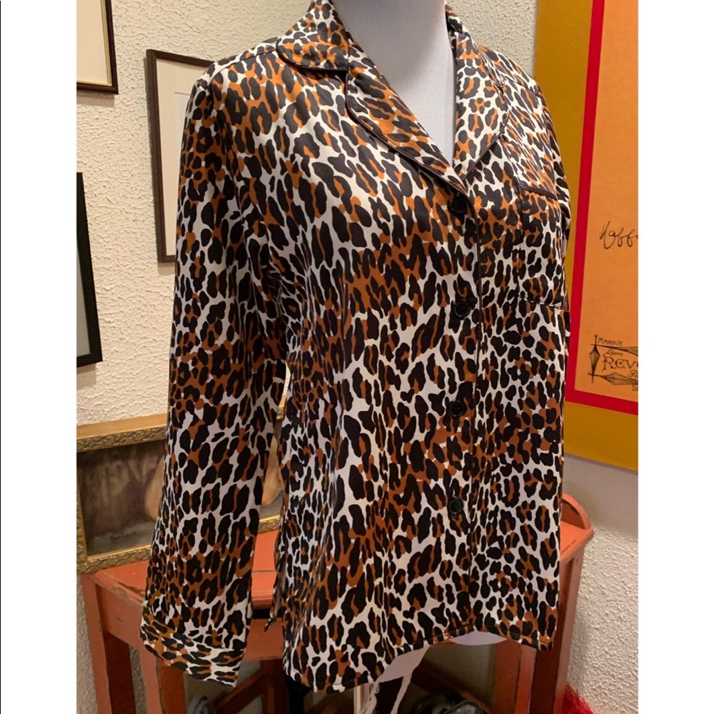 VTG rare betsey Johnson Leopard top